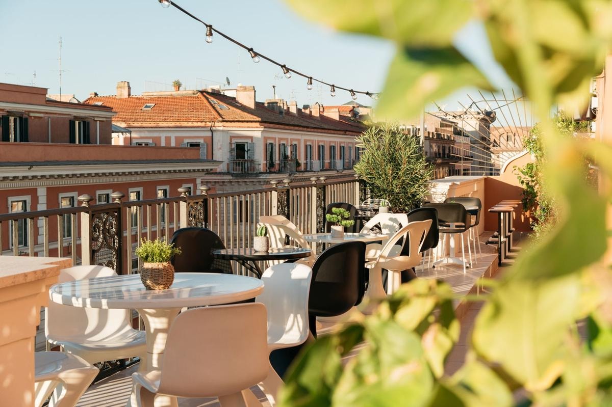 Nel cuore di Roma ha aperto Ruby Giulia, albergo lean luxury dall’anima pop
