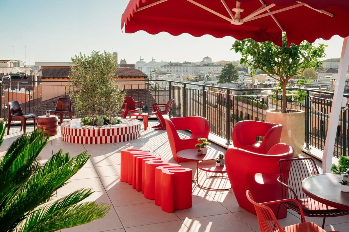 Nel cuore di Roma ha aperto Ruby Giulia, albergo lean luxury dall’anima pop
