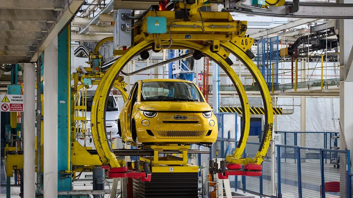 Stellantis, un milione di auto prodotte in Spagna in tre sole fabbriche: Italia e Francia staccate, ecco perché