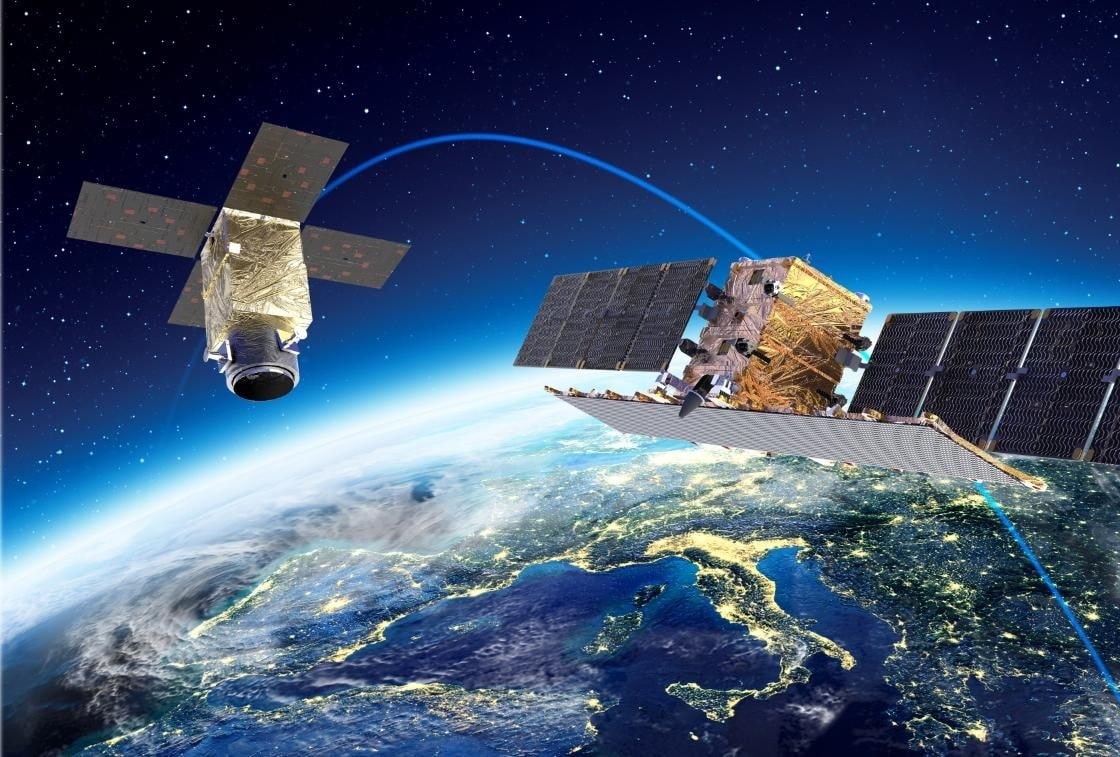 Officina Stellare, due contratti milionari con Leonardo e Thales Alenia Space: dettagli e valore
