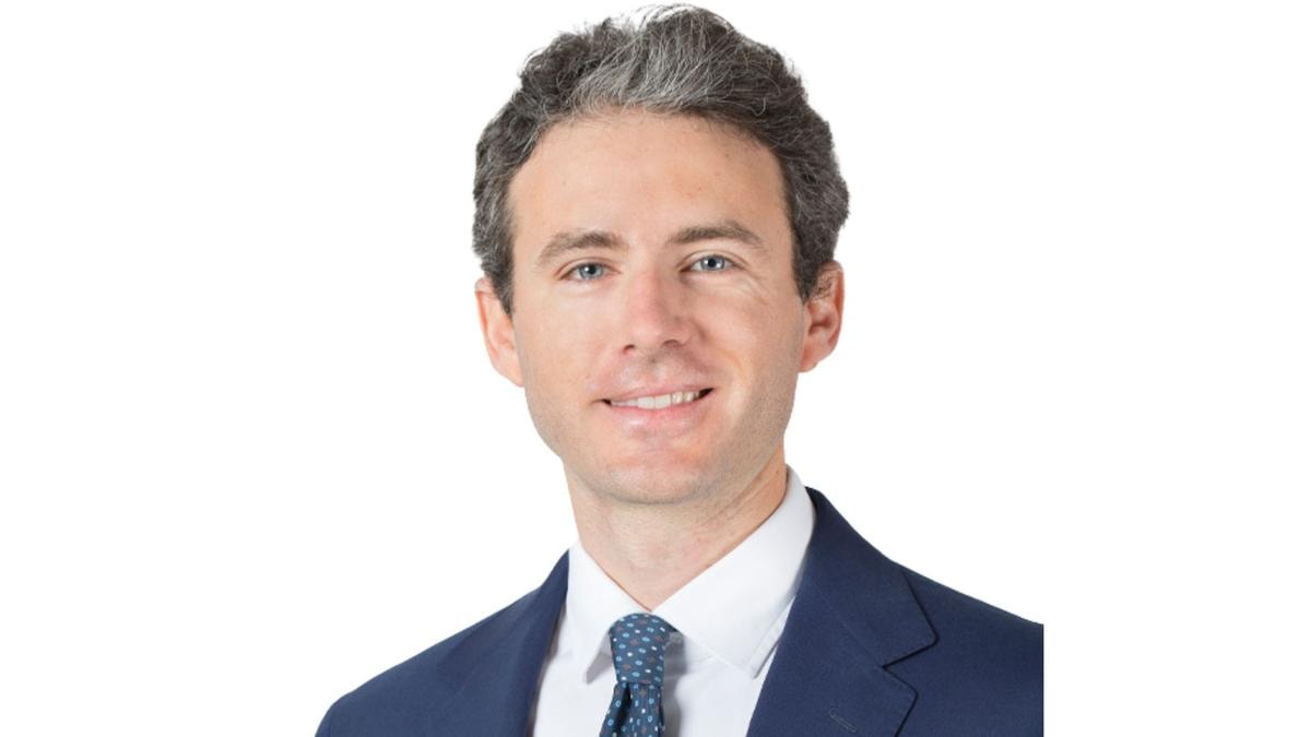 Hogan Lovells rafforza il team italiano: un nuovo partner e quattro nuovi counsel