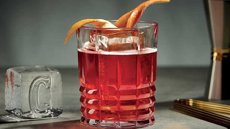 Alcol, la crisi diventa strutturale: da Campari a Carlsberg chi può resistere meglio tra i big del settore