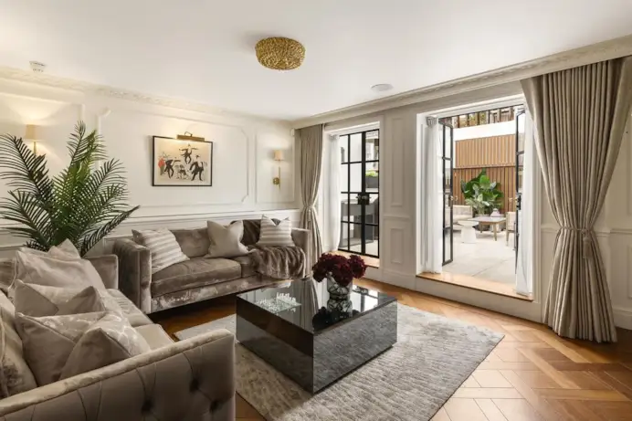 Mayfair, in vendita la storica townhouse di Oscar Wilde: 14 milioni per un’icona letteraria a Londra
