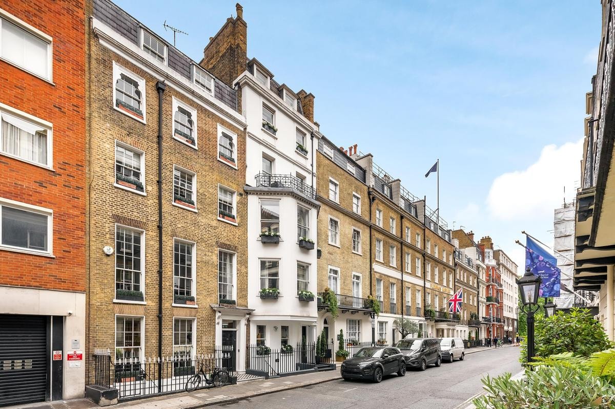 Mayfair, in vendita la storica townhouse di Oscar Wilde: 14 milioni per un’icona letteraria a Londra