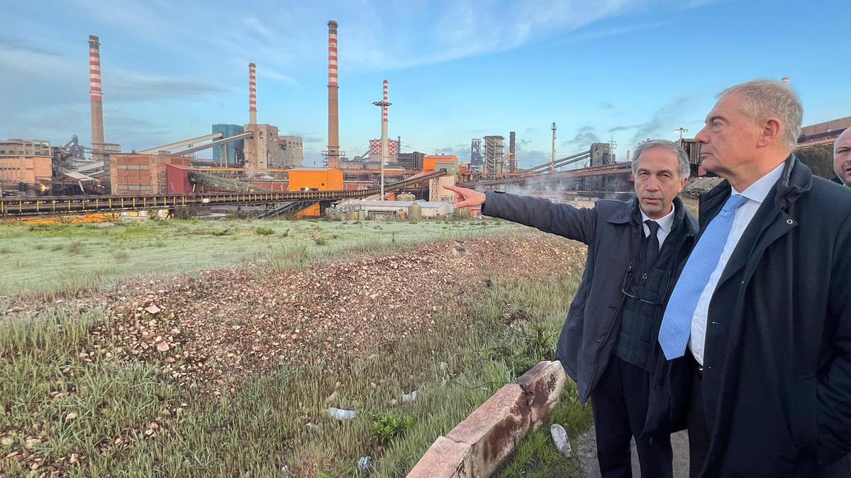 Ex Ilva, le carte di uno scippo: ecco le accuse contenute nell’atto di citazione da 7 miliardi contro ArcelorMittal