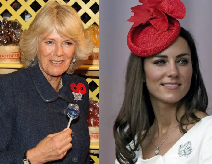 A sinistra la Regina Camilla e la Kate Principessa del Galles, indossano la famosa spilla a forma di foglia d’acero con diamanti, creata da Asprey.