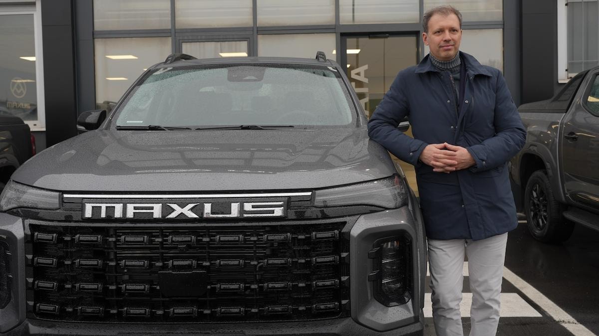 Edoardo Gamberini, Maxus Italia