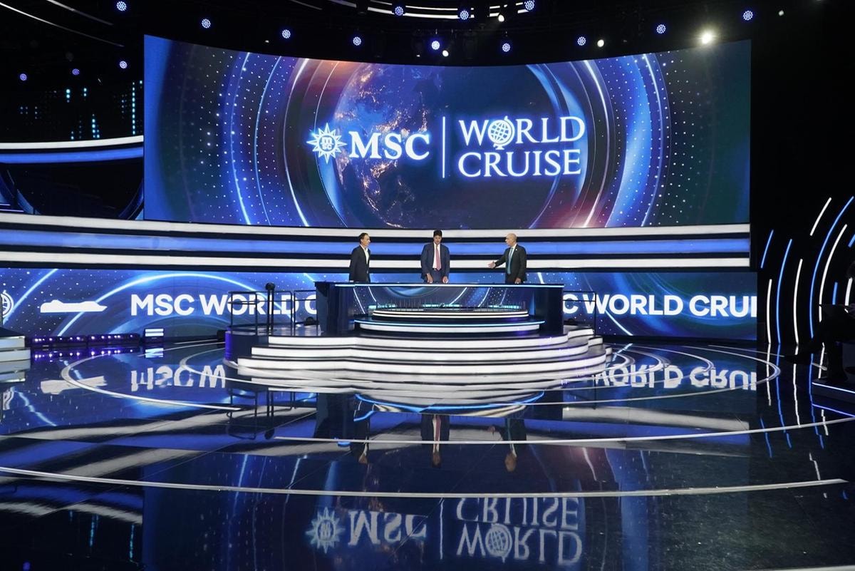 Da sinistra: Andrea Guanci, marketing director di MSC Crociere; Leonardo Massa, vice president Southern Europe divisione crociere del Gruppo MSC e Luca Valentini, direttore commerciale di MSC Crociere.