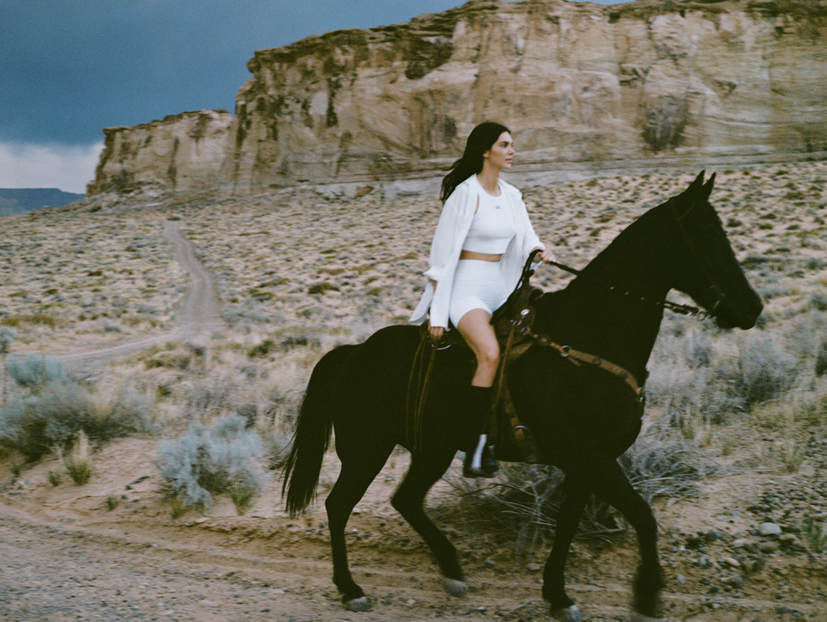 Kendall Jenner nella campagna per Alo