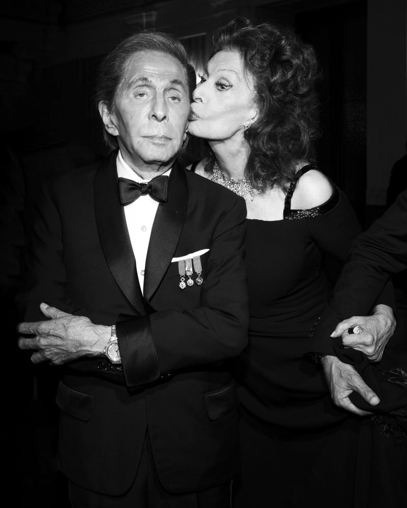 Da Sophia Loren a Jackie Kennedy, tutte le donne di Valentino