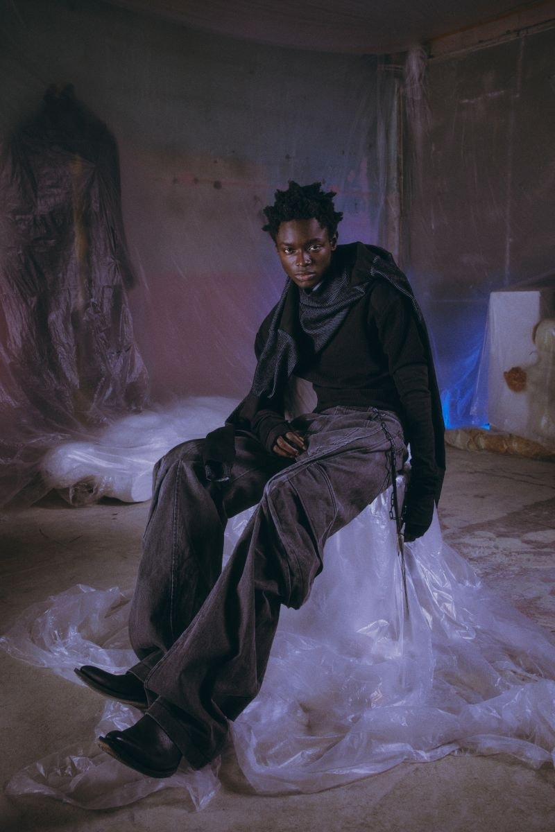 Un look Carnet-archive fall-winter 2026/27 (courtesy Carnet-archive)
