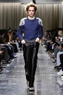 Un look Christian Dior fall-winter 2026/27 (ph Francesc Ten/MFF)