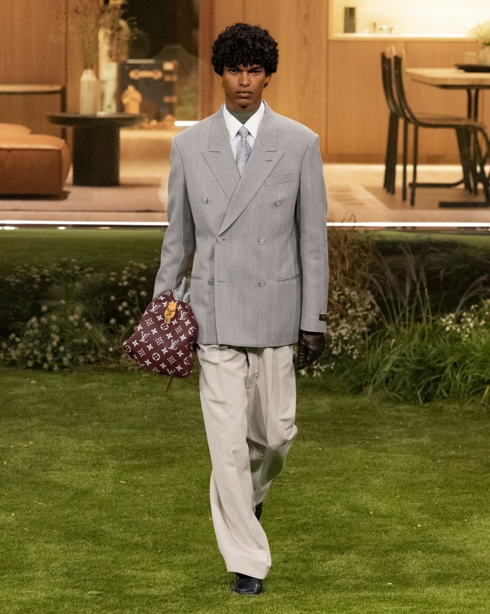 Un look Louis Vuitton fall-winter 2026/27 (courtesy Louis Vuitton)