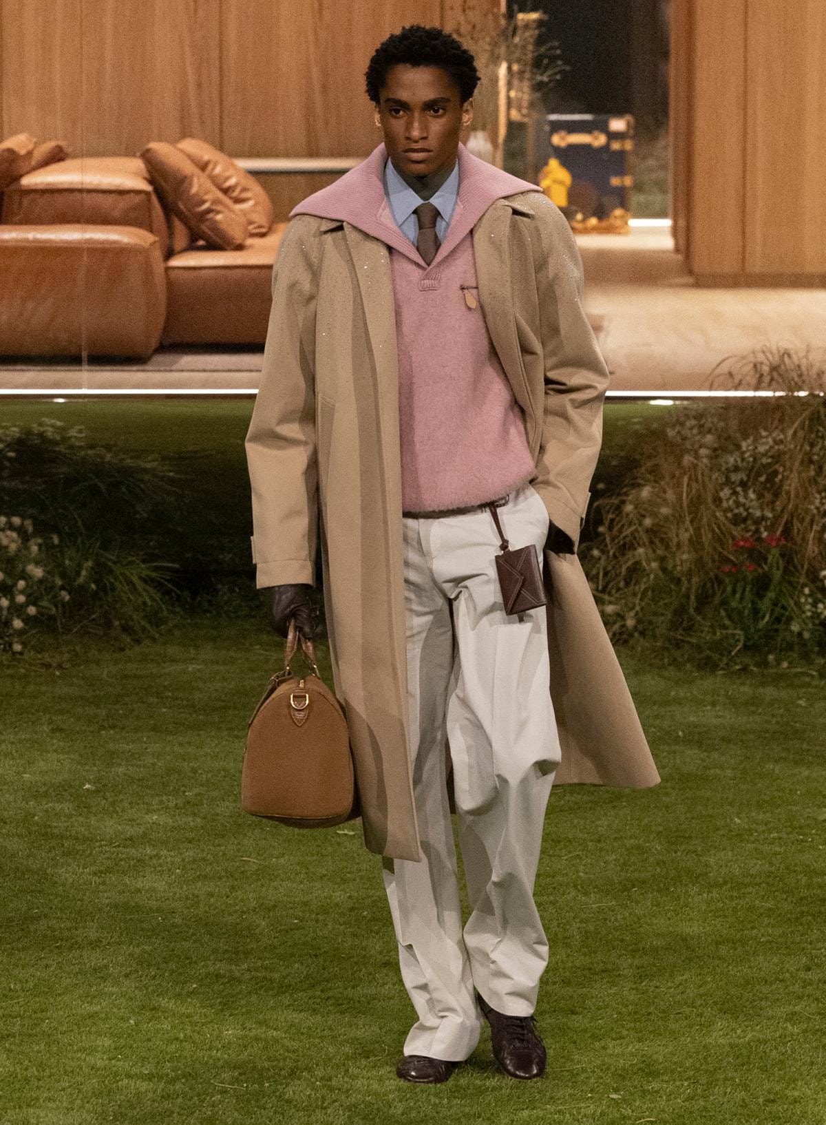 Un look Louis Vuitton fall-winter 2026/27 (courtesy Louis Vuitton)