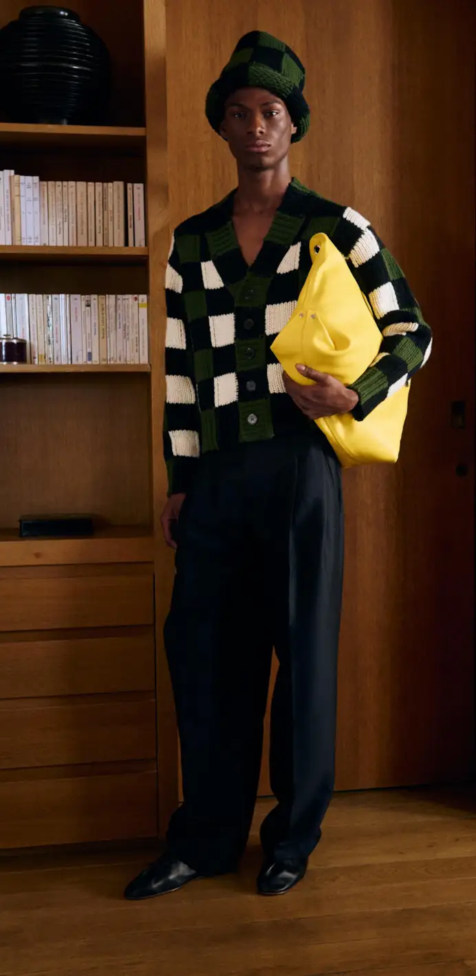 Un look Kenzo fall-winter 2026/27 (courtesy Kenzo)