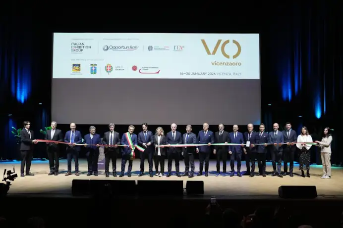 Orologi vintage, non è solo una moda: cosa emerge davvero da VO 2026