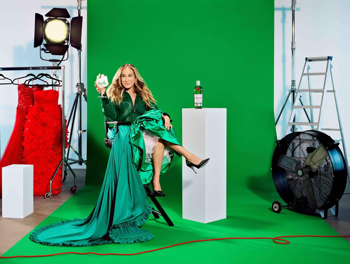 Dopo il Booker Prize, Sarah Jessica Parker è l’Icona che dice No per Tanqueray 