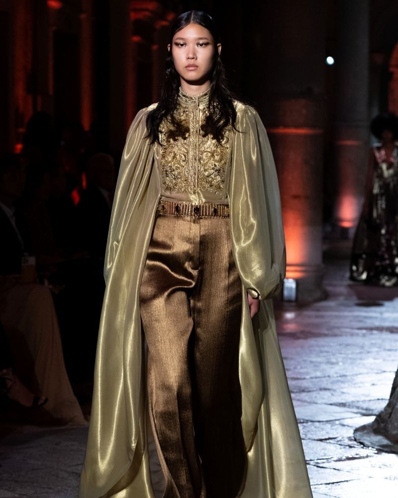 Un look Alberta Ferretti (courtesy Aeffe)