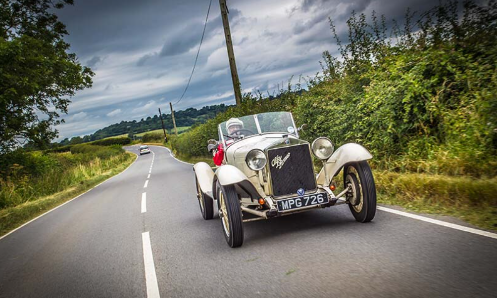 Lady Alfa Romeo: in asta a Parigi la storia d’amore tra Angela Cherrett e il Biscione 