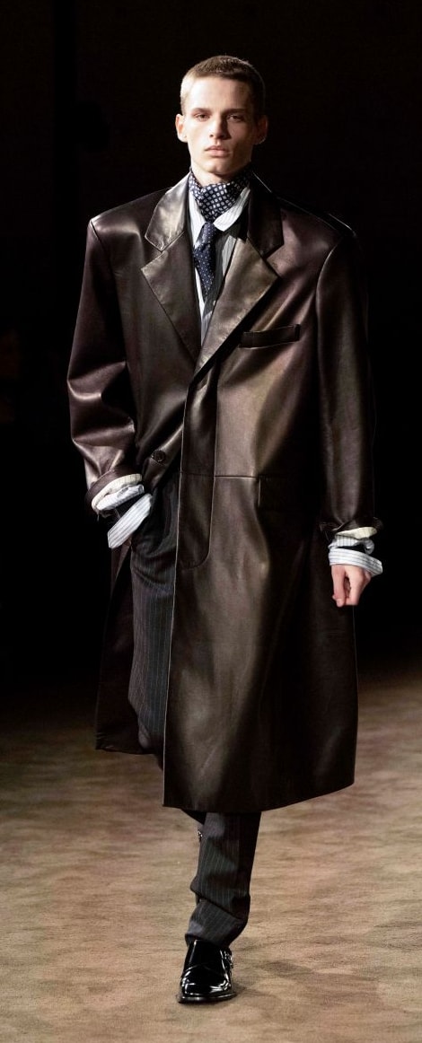Un look Saint Laurent fall-winter 2026/27 alla Paris haute couture (courtesy
