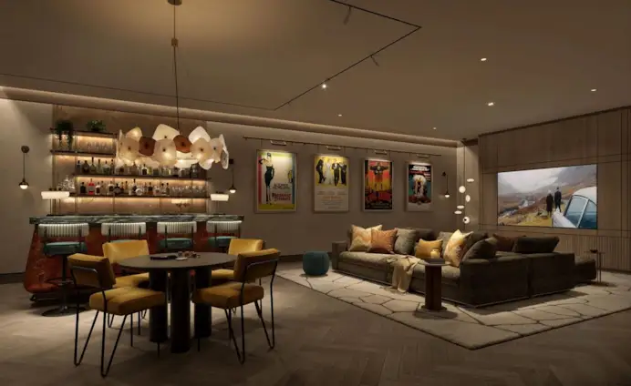 Da Radio Ga Ga al quiet luxury: nuova vita per Connaught House a Londra