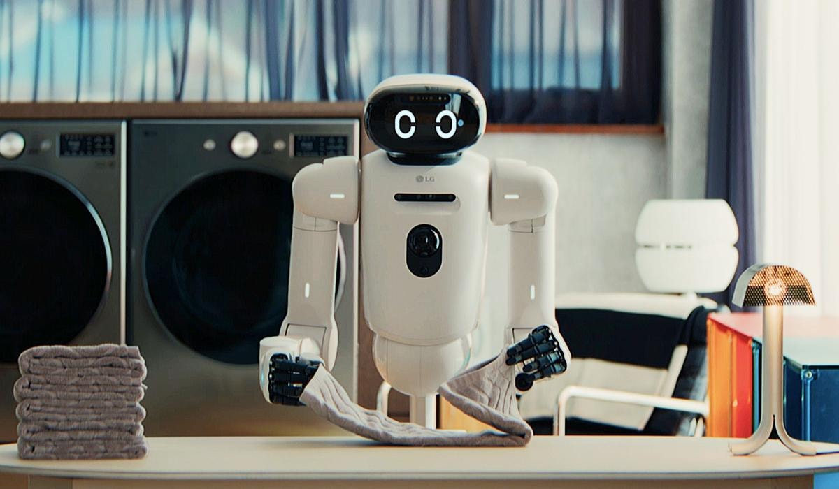 Robot e AI: LG svela CLOiD, il suo maggiordomo intelligente