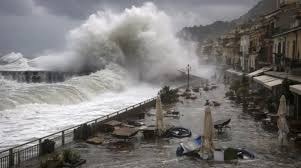 Ciclone Harry, pressing del governo sulle compagnie per i rimborsi alle imprese. Ma i danni sono fuori dalle polizze catastrofali obbligatorie 
