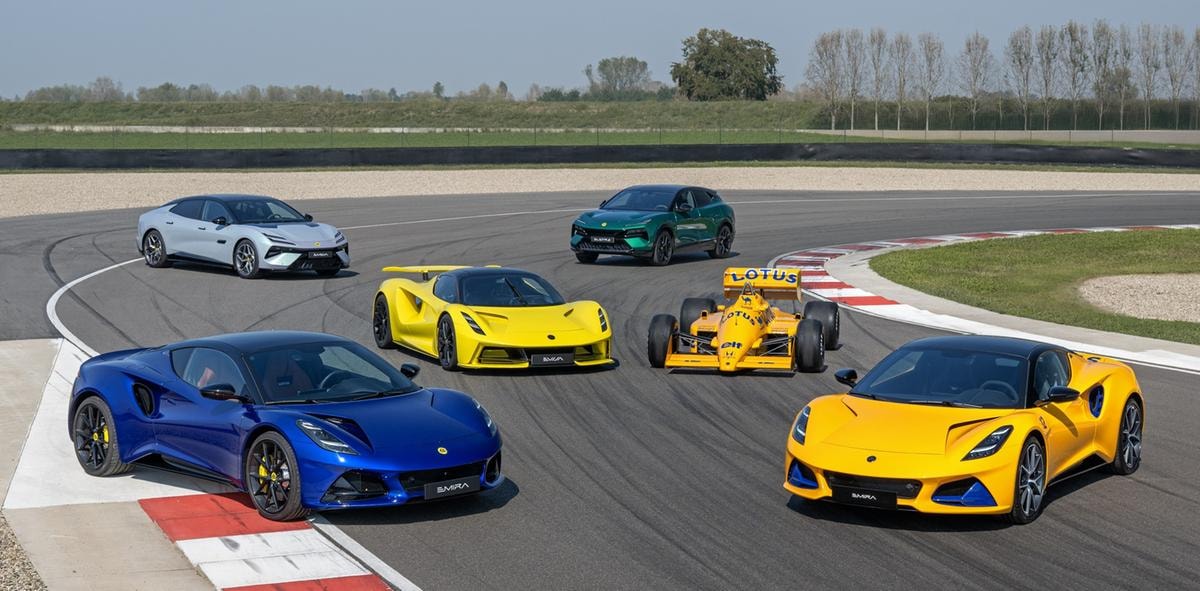 Gentleman ha guidato la nuova Lotus: silenziosa, elettrica, ancora spietata