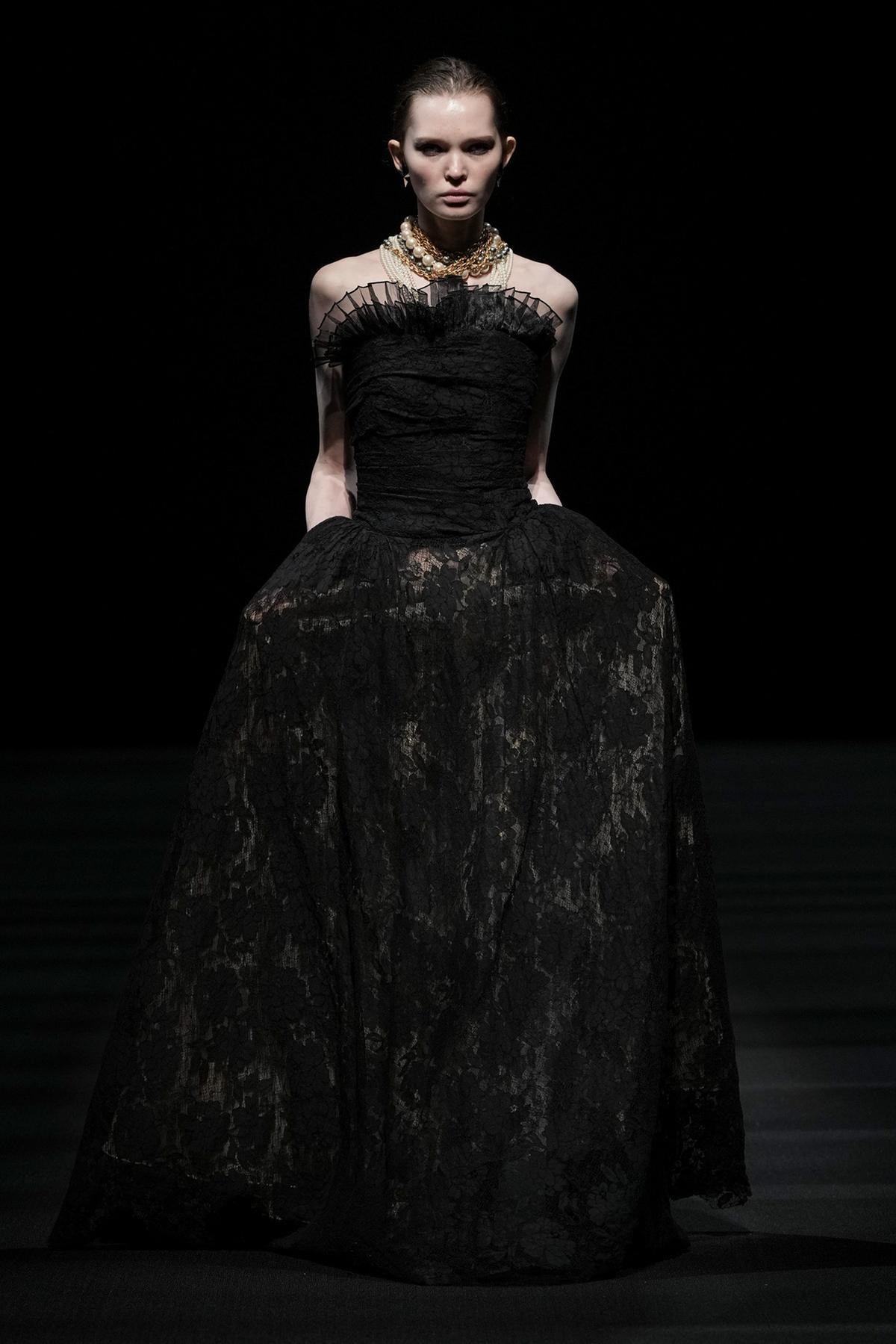 La sfilata evento John Richmond alla Dubai fashion week (courtesy John Richmond)