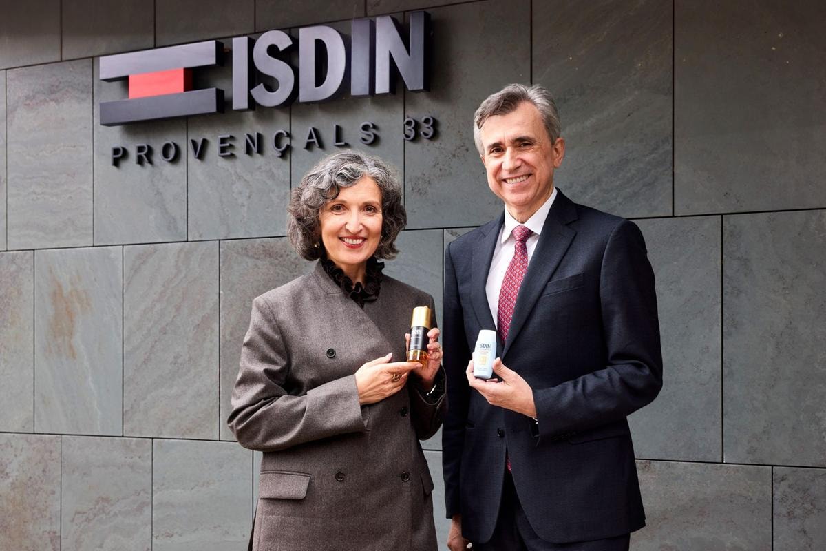 Da sinistra, Nigyar Makhmudova e Juan Naya (courtesy Isdin)