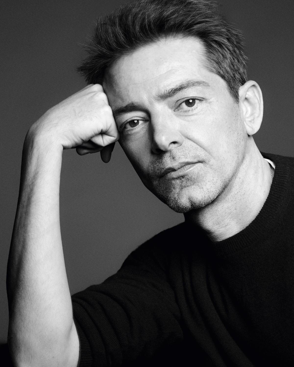 Pieter Mulier (ph. Karim Sadli, courtesy Versace)