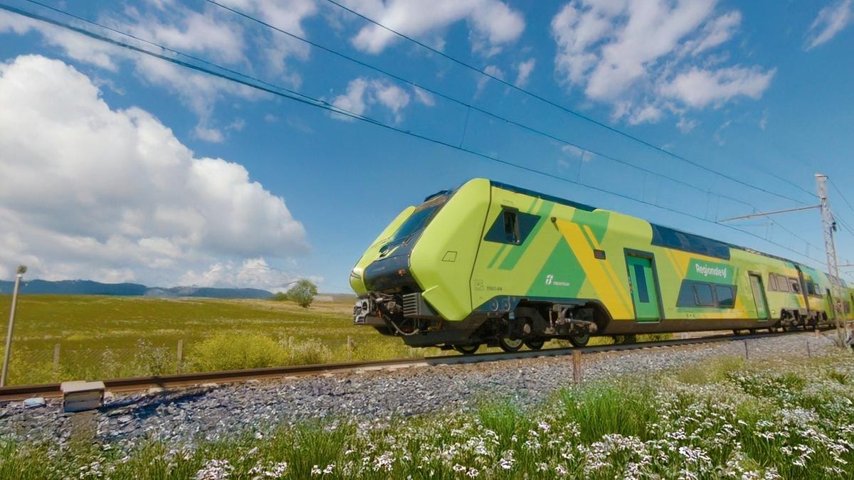 Uno dei nuovi treni regionali di FS