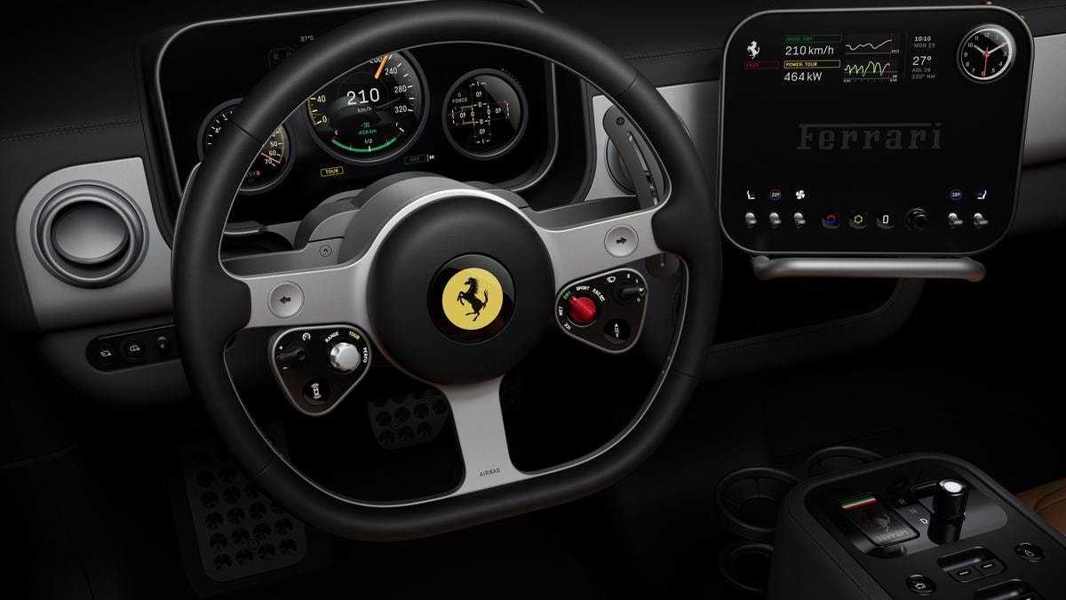 Ferrari svela Luce, la prima auto elettrica del Cavallino: interni hi-tech e design firmato LoveFrom