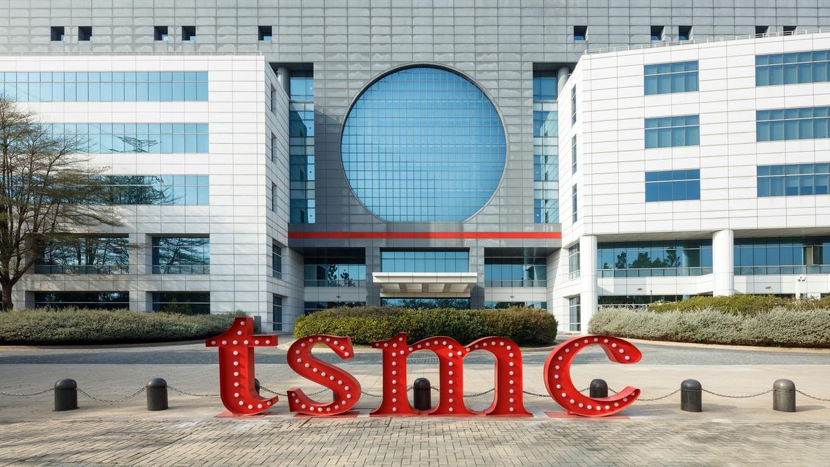 Usa, il piano di Trump per escludere dai dazi le big tech e le trattative con Tsmc