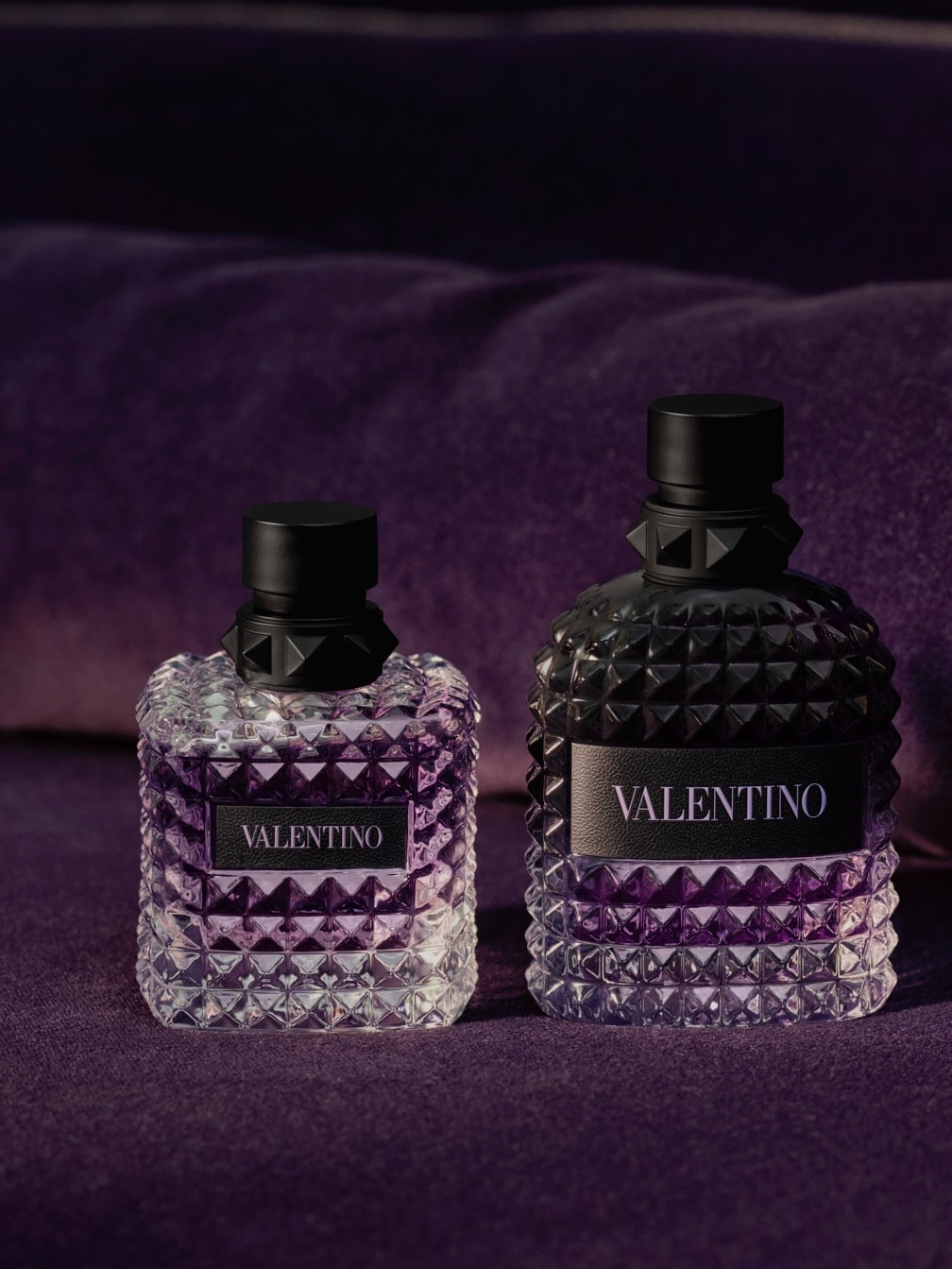 Da sinistra, le fragranze Born in Roma Purple melancholia donna e uomo (courtesy Valentino beauty)