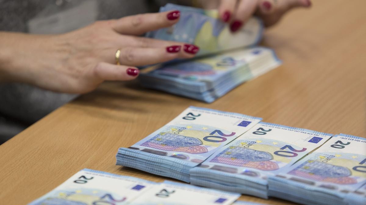 Assicurazioni vita, crescita record nel 2025 grazie ai consulenti