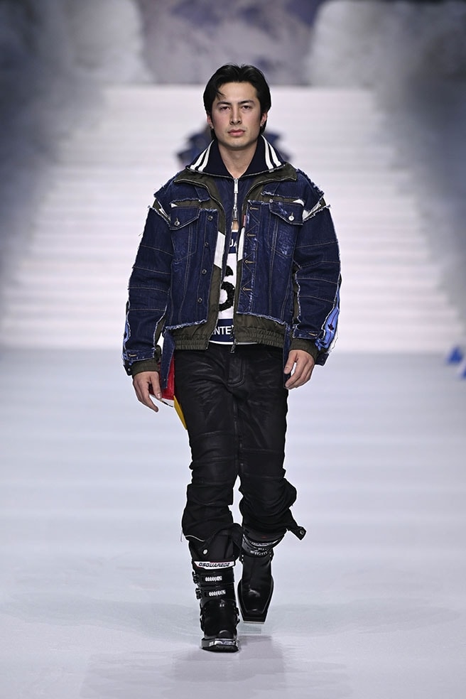 Hudson Williams in un look Dsquared2 (ph Francesc Ten/MFF)