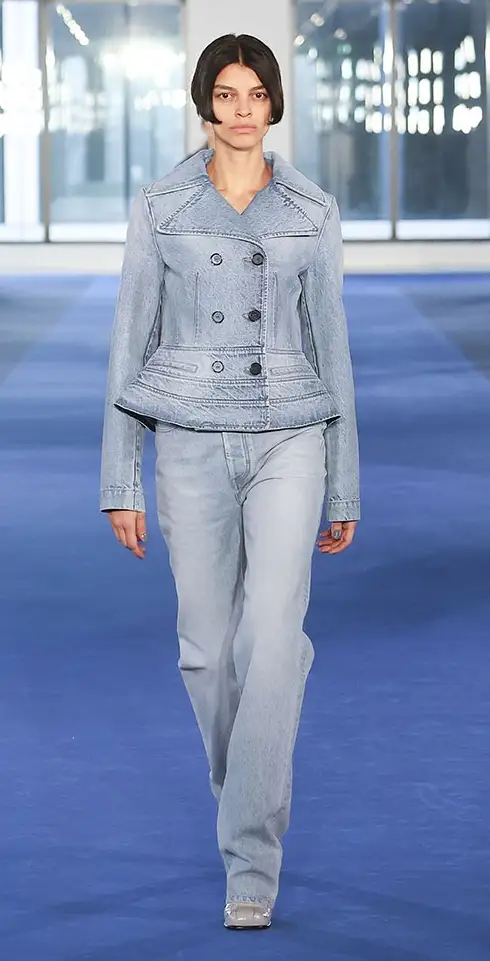 Un look Proenza Schouler fall-winter 2026/27 (courtesy Proenza Schouler)