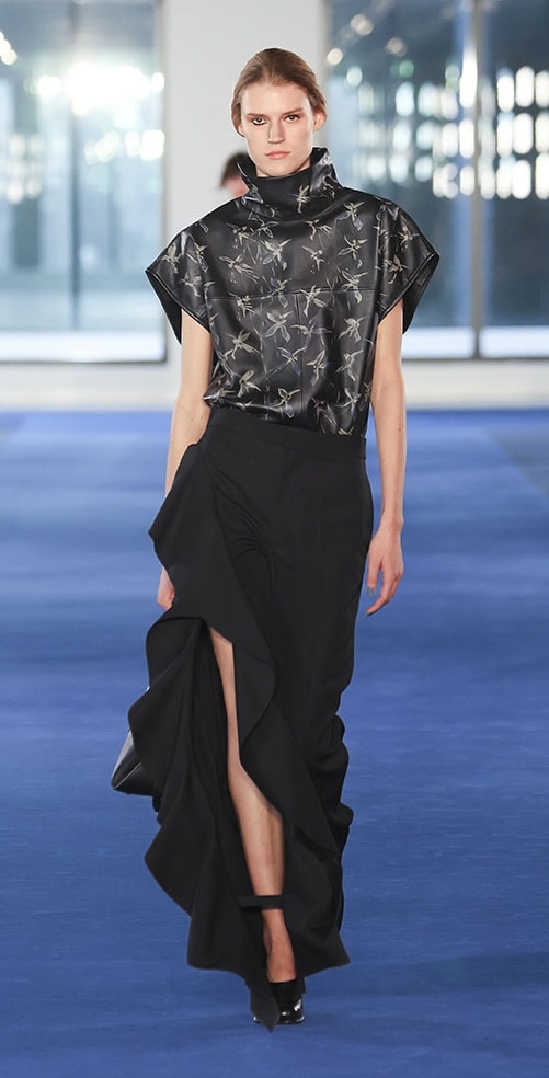 Un look Proenza Schouler fall-winter 2026/27 (courtesy Proenza Schouler)