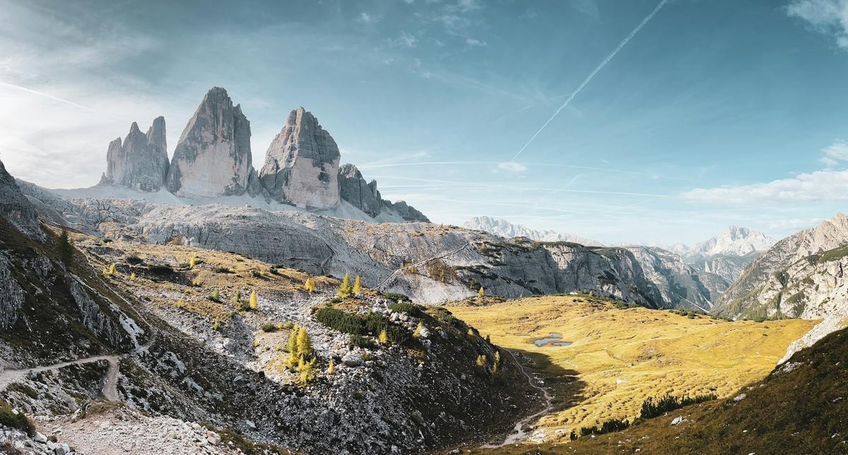 Dalla montagna alla città: le 3 scarpe da avere che raccontano il nuovo modo di vivere l’outdoor. Ovunque