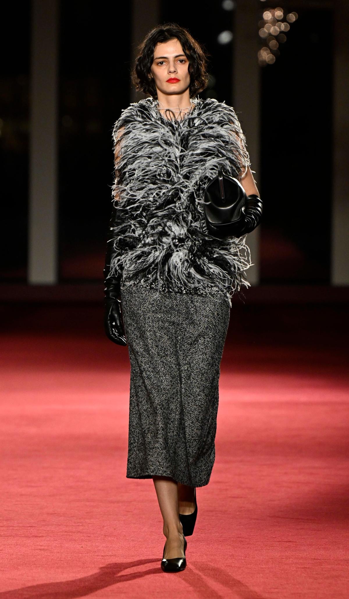 Un look Michael Kors fall-winter 2026/27 (ph Francesc Ten/MFF)