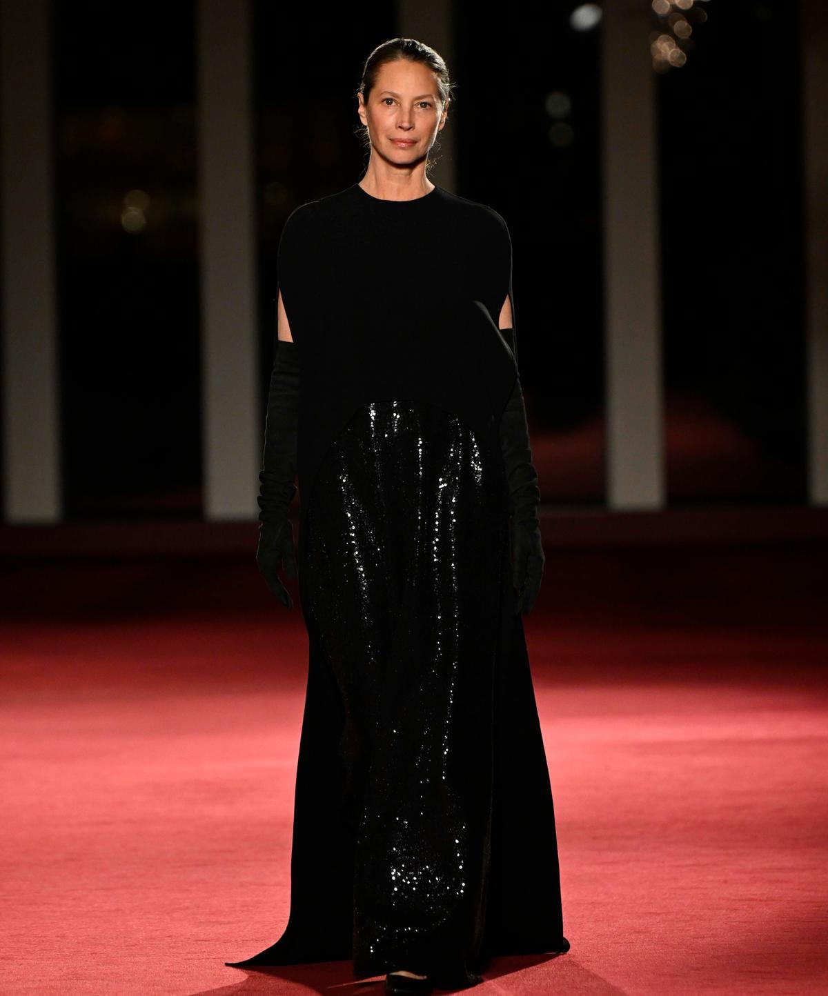 Un look Michael Kors fall-winter 2026/27 (ph Francesc Ten/MFF)