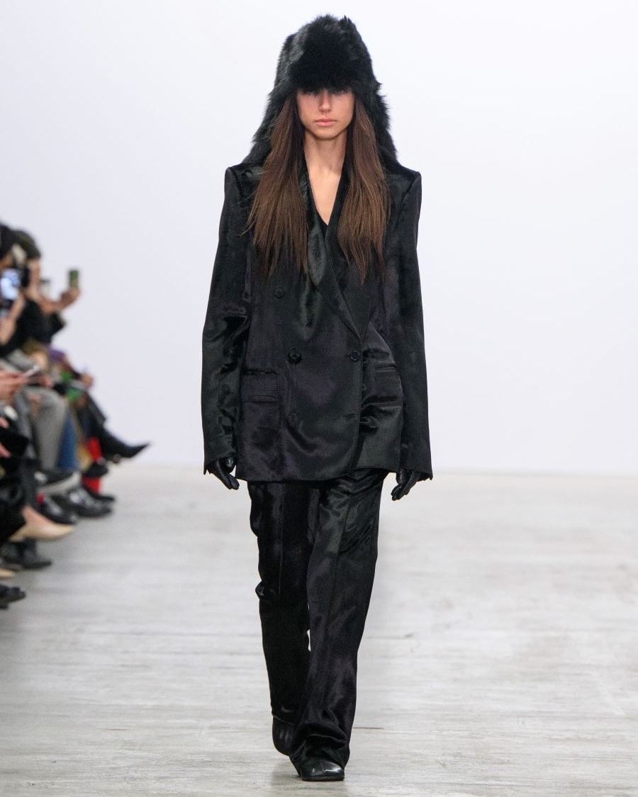 Un look Fforme fall-winter 2026 (ph Francesc Ten/MFF)