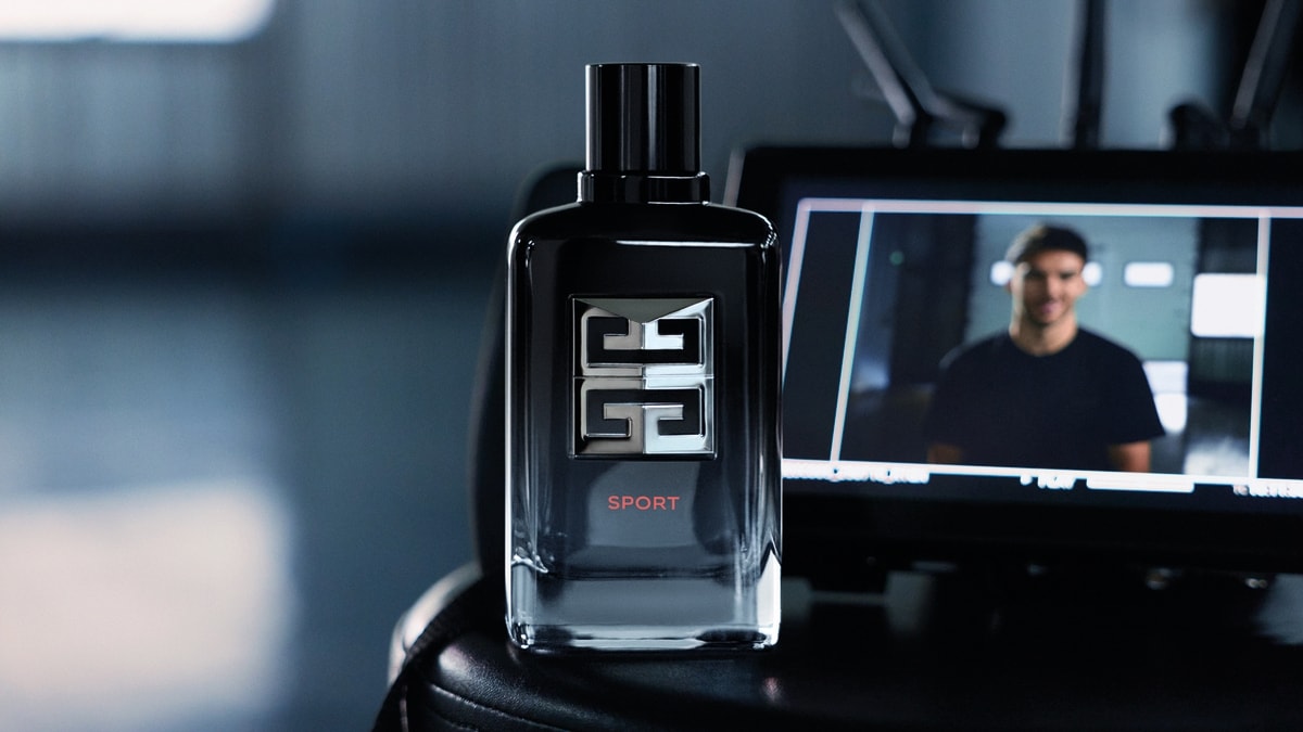 La nuova fragranza Gentleman society eau de parfum sport di Givenchy (courtesy Givenchy)