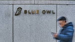 Il fondo Blue Owl limita la liquidità agli investitori. Due hedge fund fiutano l’affare e vogliono comprare a sconto del 35%