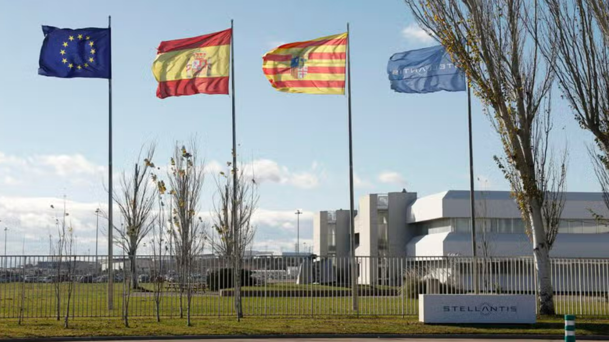 Lo stabilimento Stellantis a Saragozza