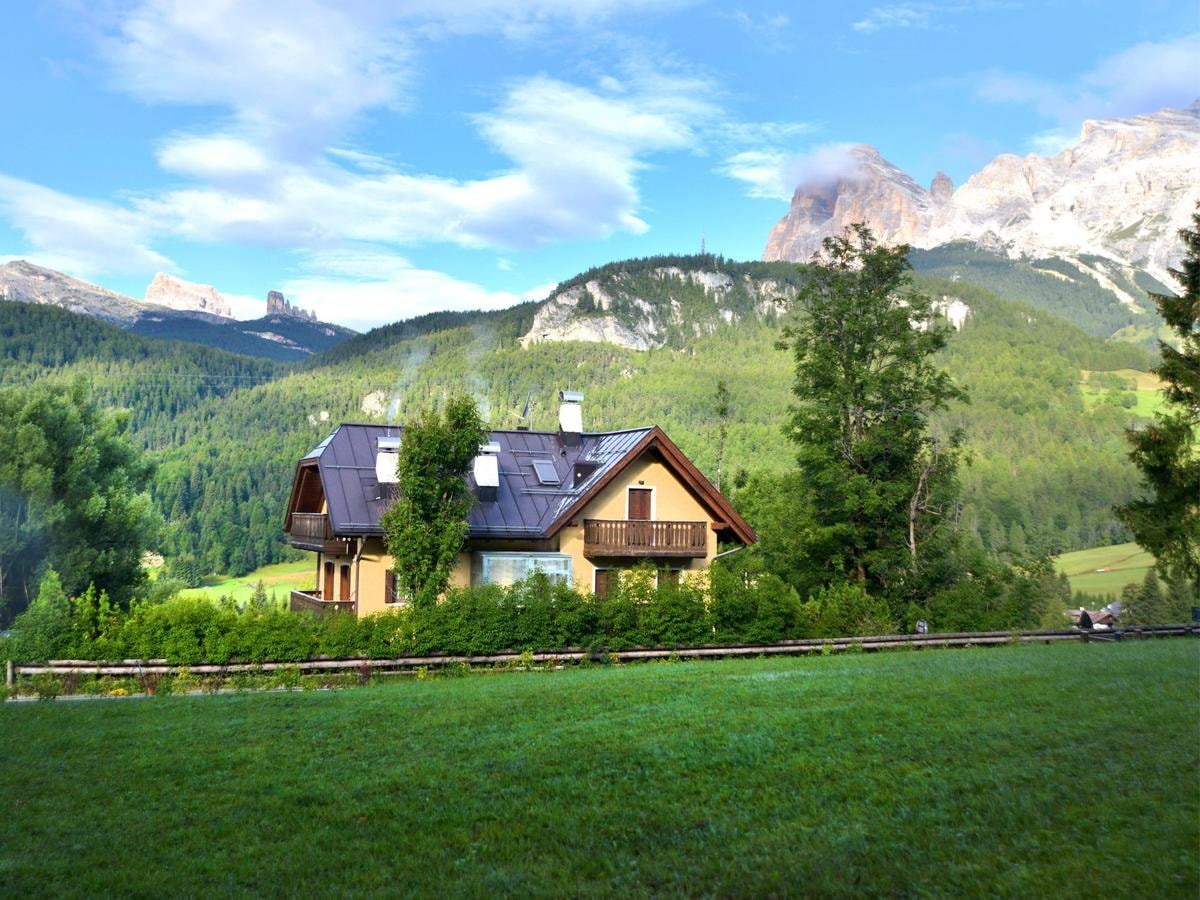 Cortina d’Ampezzo e Olimpiadi 2026: cresce il valore del luxury real estate alpino
