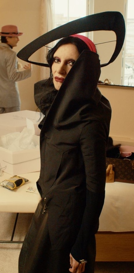 Una creazione Stephen Jones Millinery fall-winter 2026/27 (courtesy Stephen Jones Millinery)