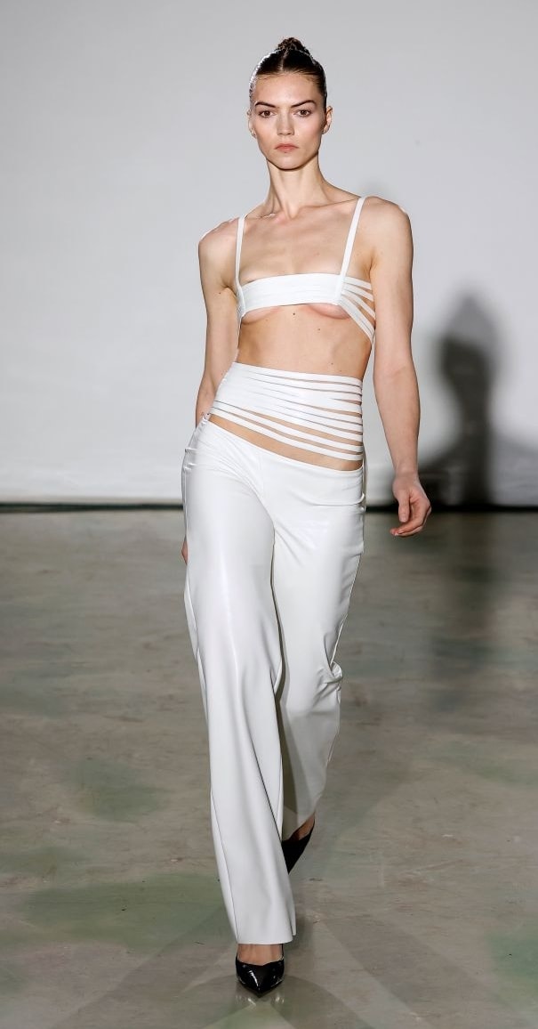 Un look Max Zara Sterck autunno-inverno 2026/27 (ph Francesc Ten/MFF)