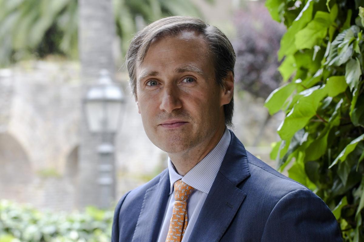 Giacomo Chiavari, EY